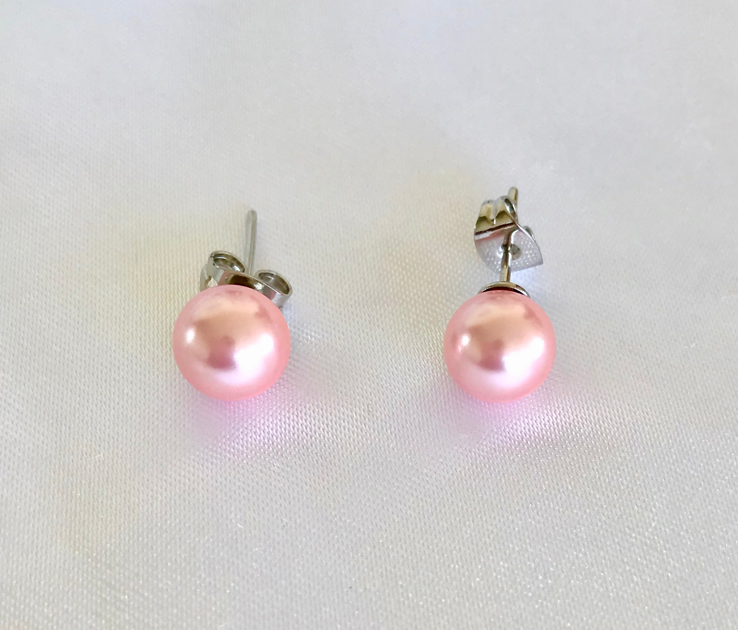 8mm Sea Shell Pearl Earrings - jptreasureschest