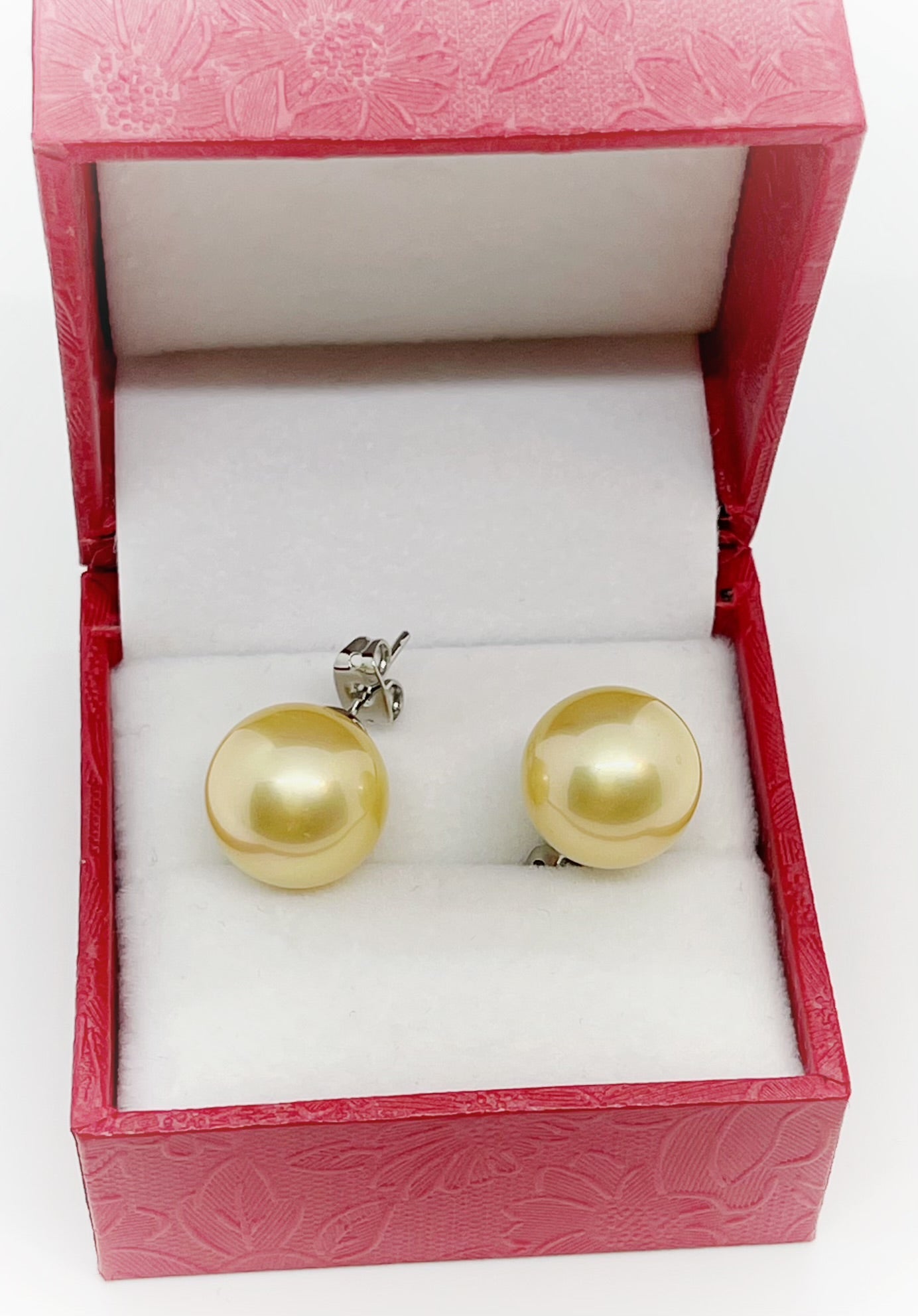 12mm Mother of Pearl Earrings - jptreasureschest