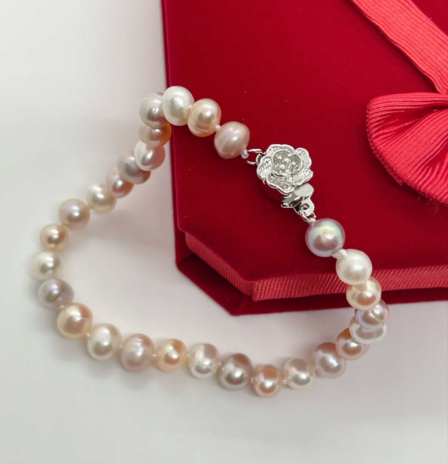 Freshwater pearl bracelet - jptreasureschest