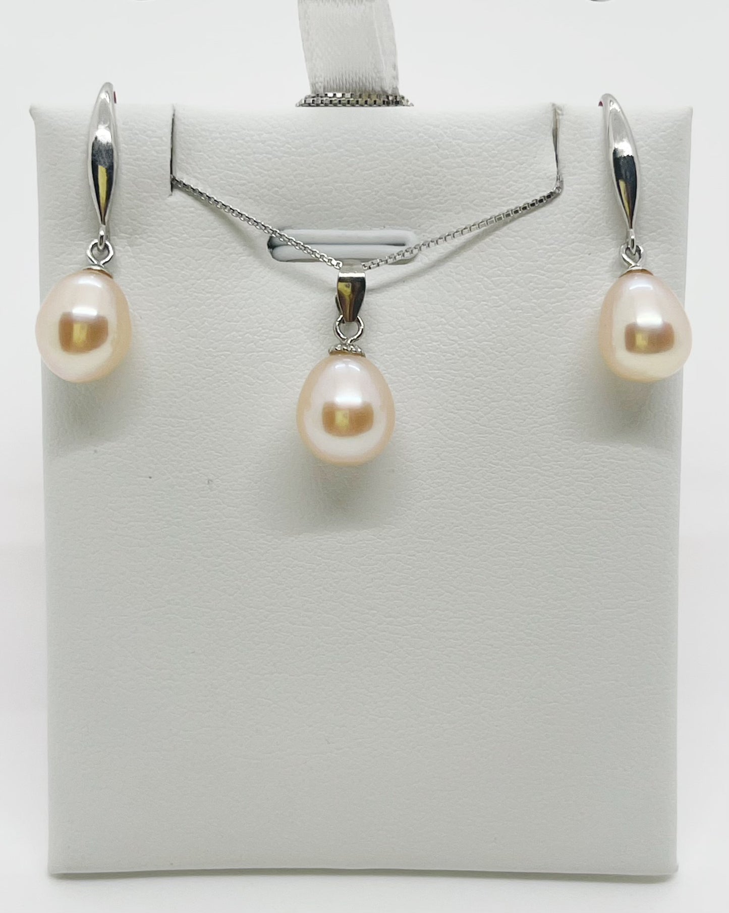 Set of Earrings and Necklace Pendant Tear Drop Freshwater Pearl - jptreasureschest