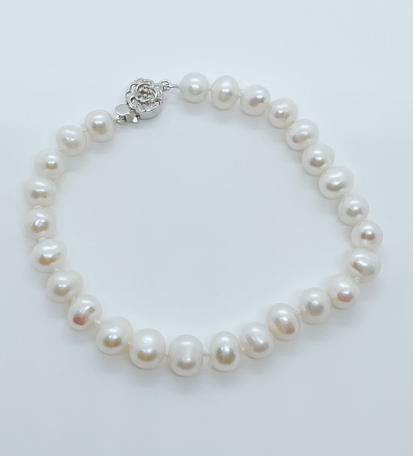 Freshwater pearl bracelet - jptreasureschest