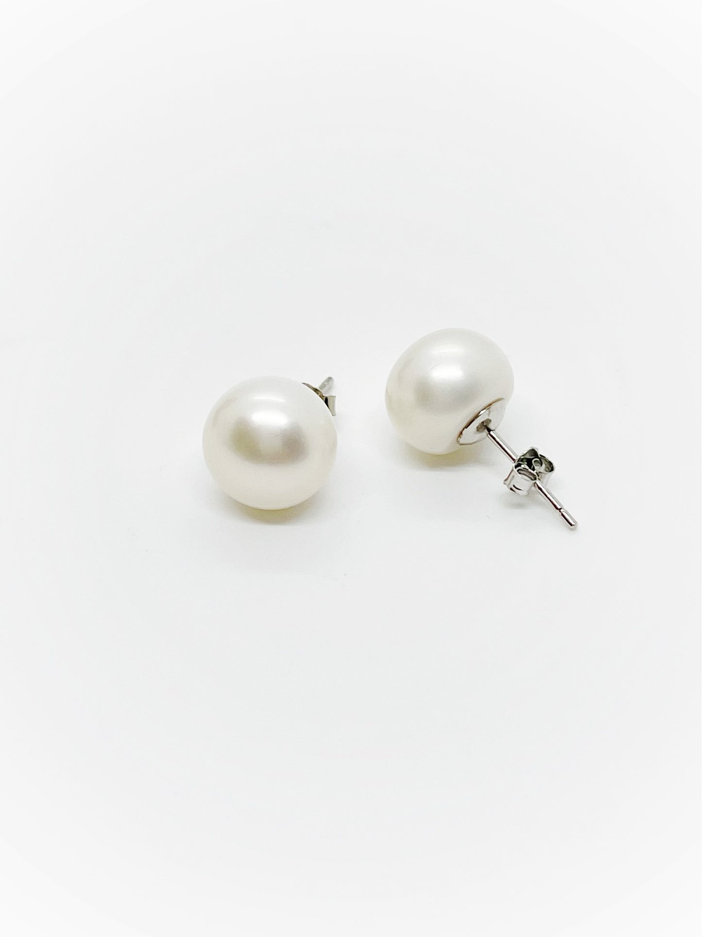 10mm Freshwater Pearl Button Stud Earrings - jptreasureschest