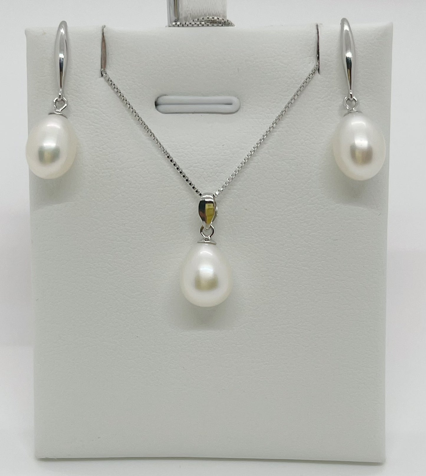 Set of Earrings and Necklace Pendant Tear Drop Freshwater Pearl - jptreasureschest
