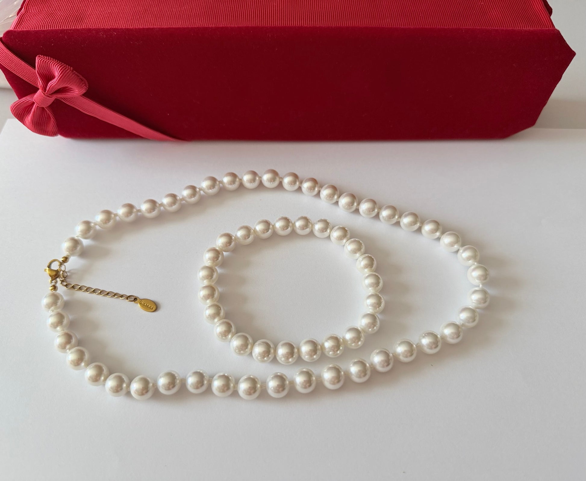 Set of 8mm size Mother of Pearl - jptreasureschest
