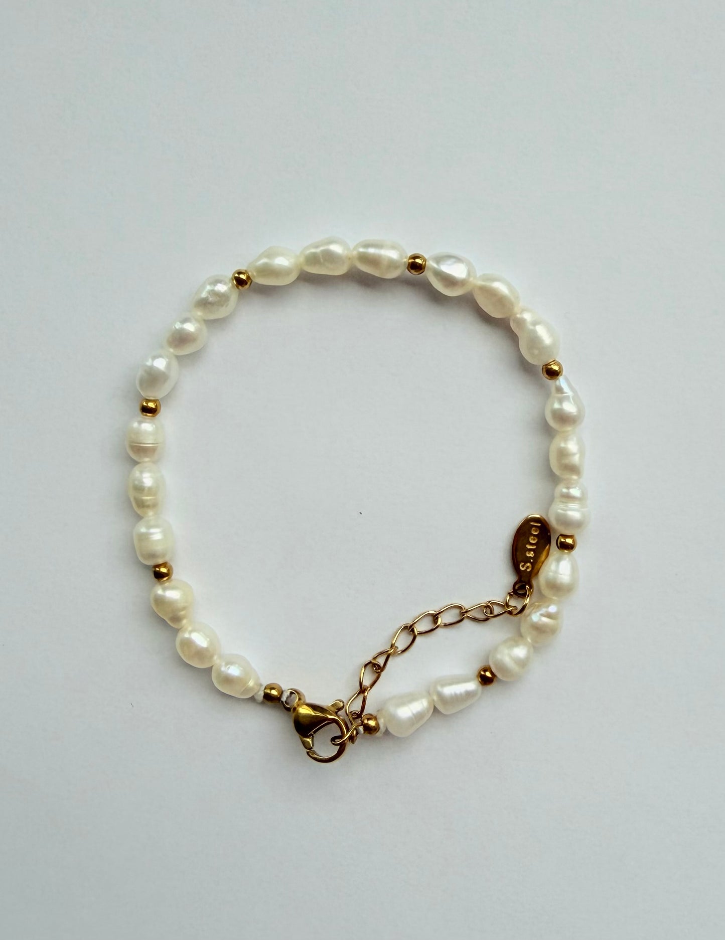 3-5mm size Freshwater Pearl Bracelet with stainless steel alloy non tarnish setting