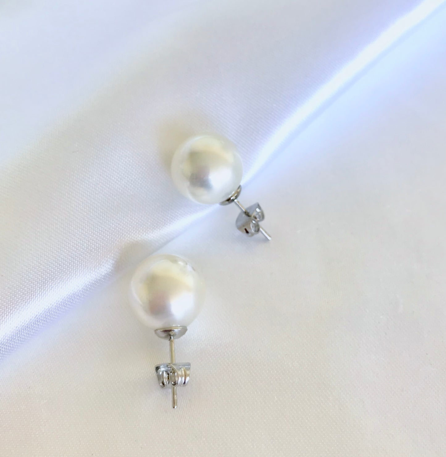 10mm Mother of Pearl Stud Earrings - jptreasureschest