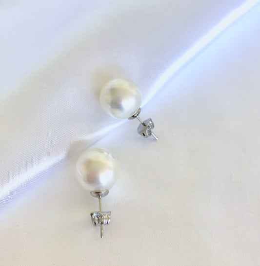 10mm Mother of Pearl Stud Earrings - jptreasureschest