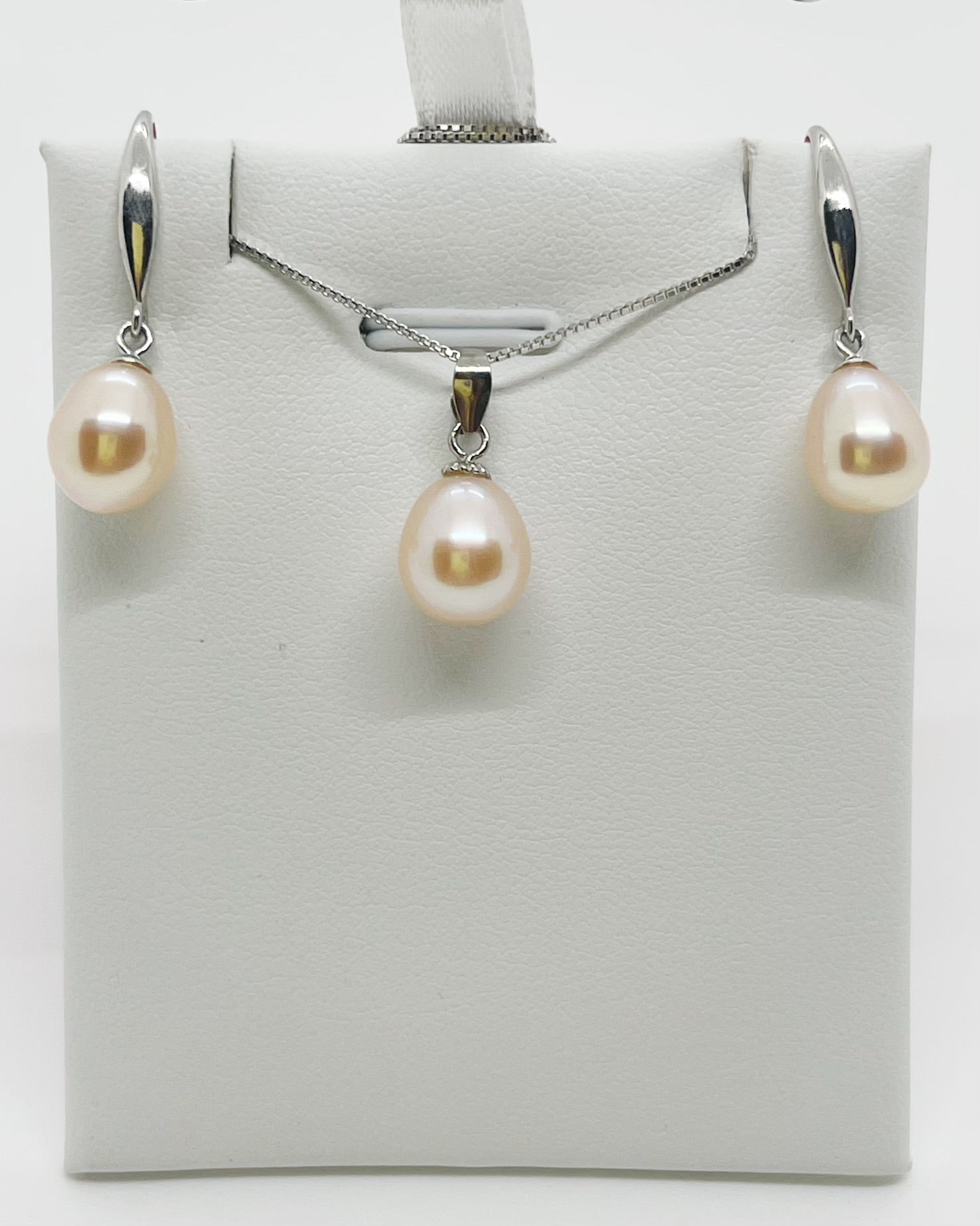 Set of Earrings and Necklace Pendant Tear Drop Freshwater Pearl - jptreasureschest