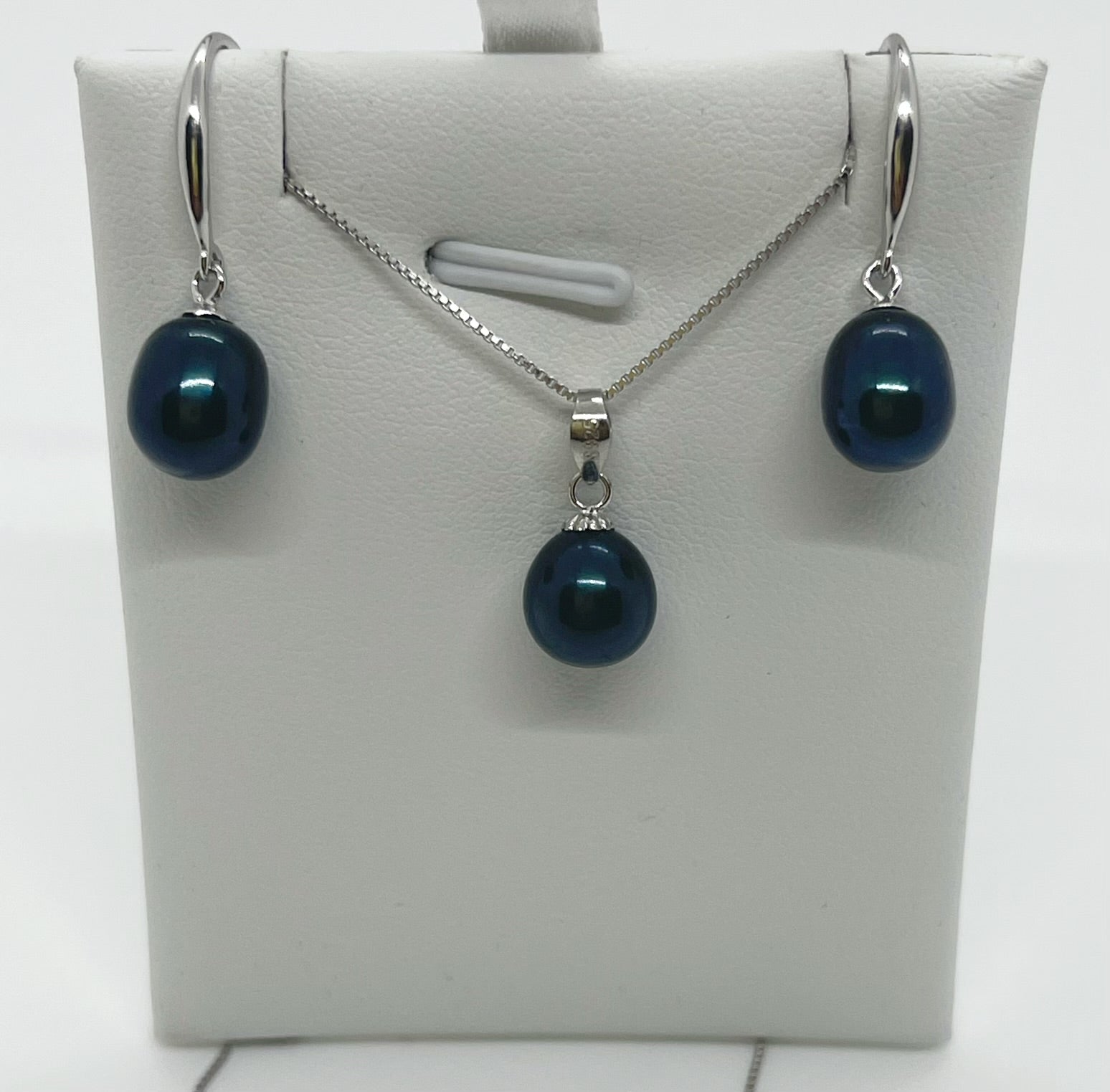 Set of Earrings and Necklace Pendant Tear Drop Freshwater Pearl - jptreasureschest