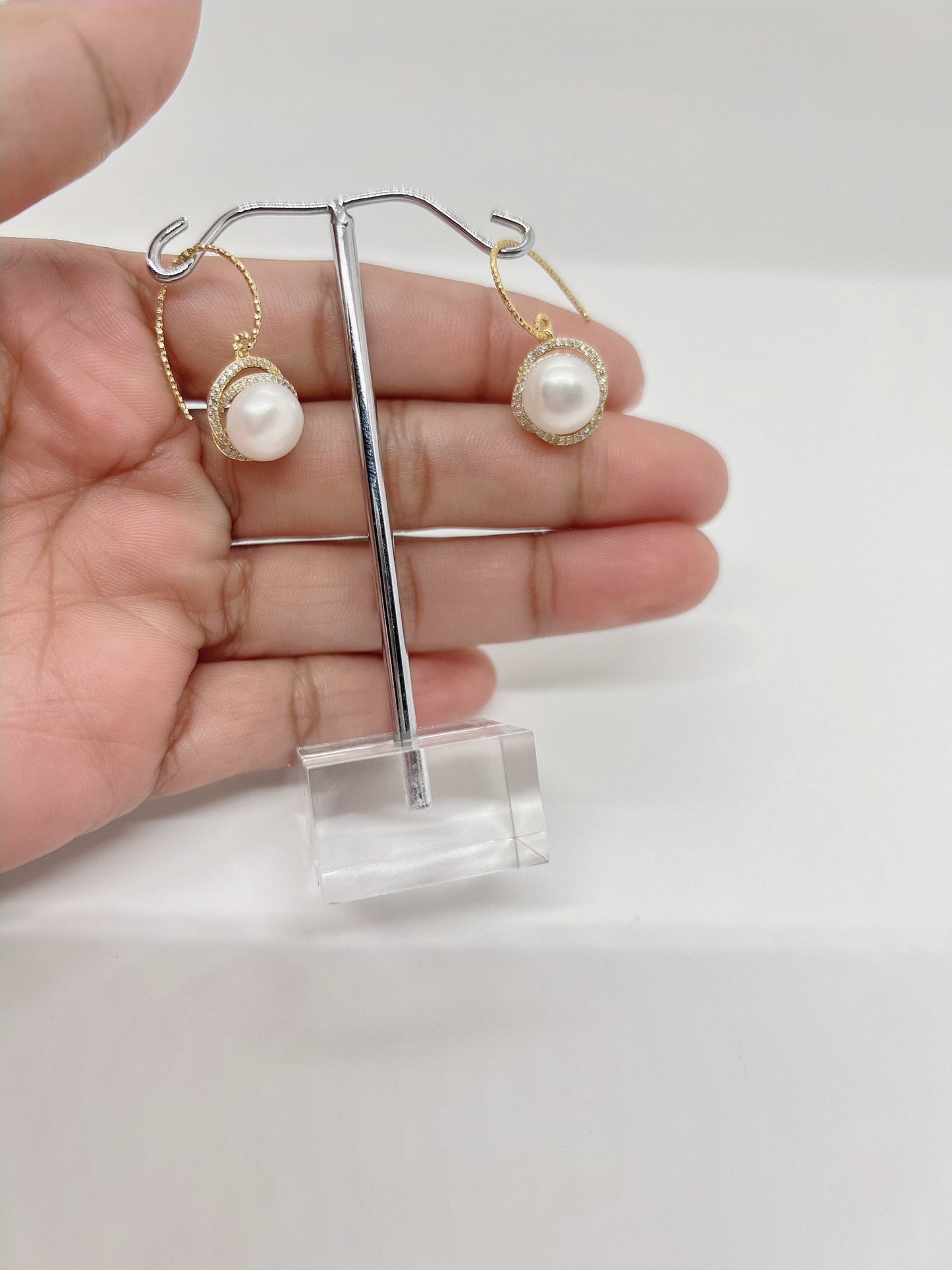 10mm Button Hang Earrings - jptreasureschest
